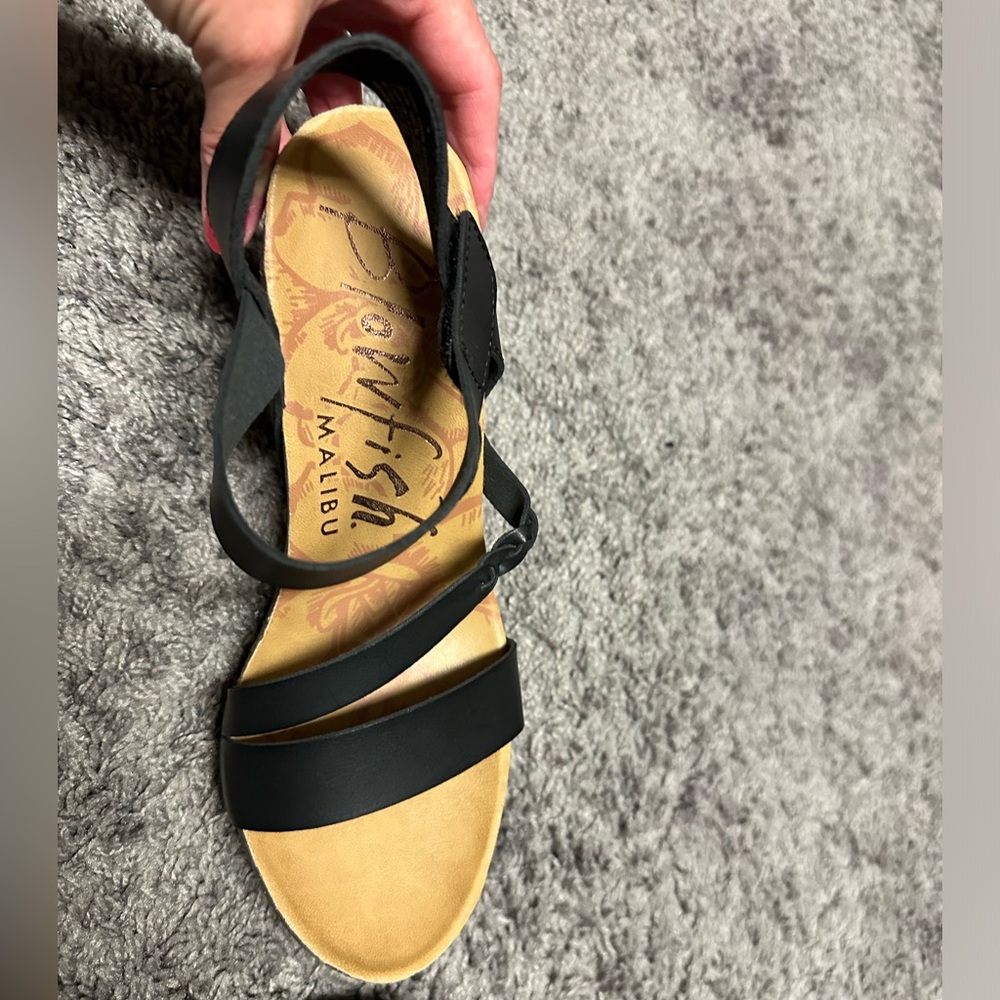 Size 9.
